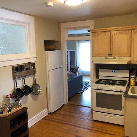 New! Apartment In Historic Mansion. Location! Views! Denver Bagian luar foto
