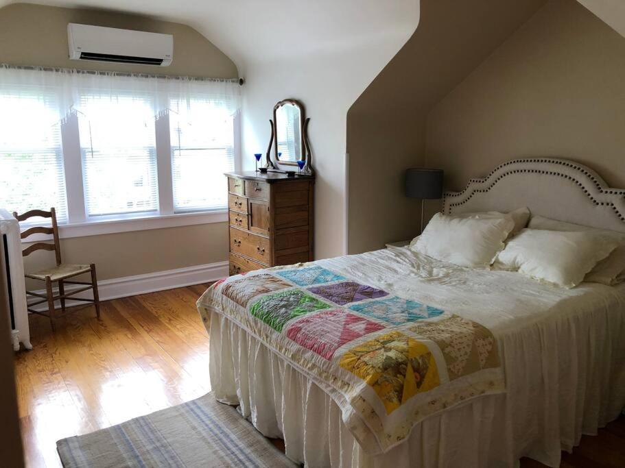 New! Apartment In Historic Mansion. Location! Views! Denver Bagian luar foto